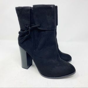 Ollio Faux Suede Tassels Zipper Block Heels Size 8